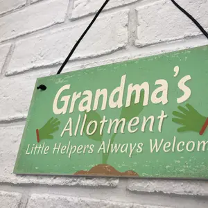 Red Ocean Garden Sign Grandma's Allotment Shed SummerHouse Hanging Plaque Nan Nanny Gifts For Her