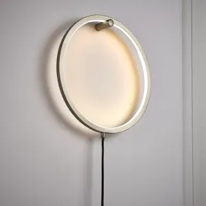 Iris Satin Silver effect Plug-in LED Wall light