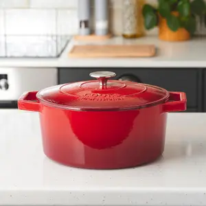 Cast Iron Casserole Set of 2 26cm & 28cm / 4.3L & 5.8L Dishes Oven Proof Enamelled Cast Iron Pans with Lids