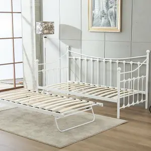 Daybed With Under Bed Guest Trundle White Guest Metal Day Bed 3ft Single Bed