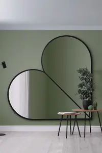 MirrorOutlet The Corde Black Metal Framed Heart Shaped Mirror 180CM X 180CM