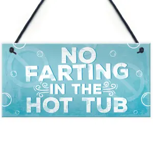 Red Ocean No Farting Hot Tub Sign Funny Novelty Garden Plaque Jacuzzi Pool Gift Friendship Sign Xmas