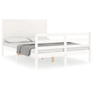 Berkfield Bed Frame with Headboard White 140x190 cm Solid Wood