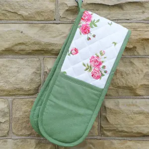 Helmsley Blush Double Kitchen Accessories Oven Glove Gift Idea