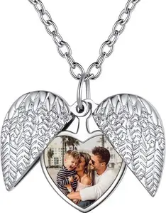 Custom4u Personalised Locket Necklace Customised Photo Heart Pendant Necklaces Gift Picture And Text Engraving Jewelry For Women Mother