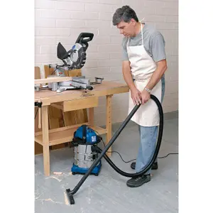 Draper 230V Wet & Dry Vacuum Cleaner with Stainless Steel Tank, 20L, 1250W 13785