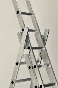 Sterk Systems Triple Section 9  Rung Combination Ladder