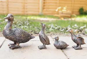 4pc Duck Garden Ornament Family Ducklings Outdoor Decor Bronze Effect