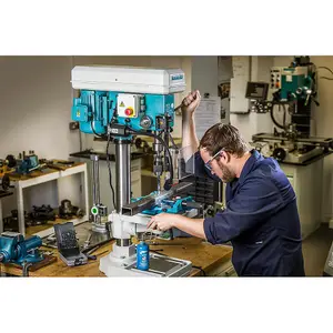 Axminster Engineer Series TB-16 Bench Pillar Drill