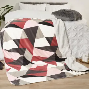 Dreamscene Geometric Shapes Fleece Throw Warm Coral Blanket, 150 x 180cm - Blush