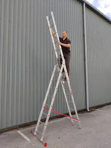 Triple Section Combination Ladder 3 x 9 Rungs 2.5m Closed 5.93m Extended