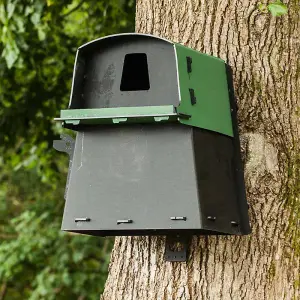 Eco Barn Owl Nest Box - Polyethylene/Plastic - L65 x W66 x H67 cm