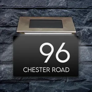 Personalised Aluminium House Plaque with Solar Light Customised with Your House Number and Street Name 200 x 130mm Black