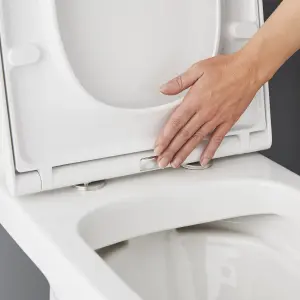 GoodHome Teesta White Square Soft close Toilet seat