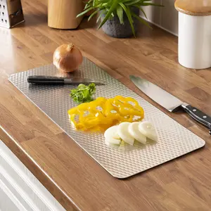 Heat Resistant Kitchen Mat - Worktop Surface Protector & Chopping Board with Dimpled Metal to Disperse Heat - Measures 50 x 21cm