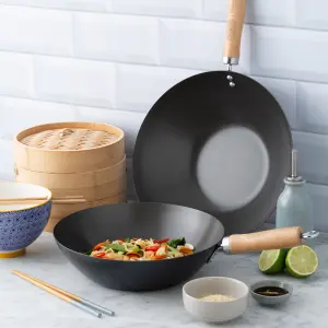 Typhoon World Foods Non-stick Wok 28cm Black