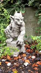 Stone Cast Guardian Gargoyle Statue