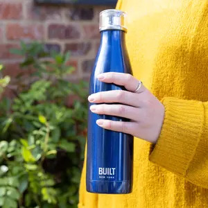 Built 740ml Double Walled Stainless Steel Water Bottle Midnight Blue