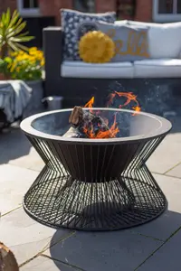 La Hacienda Milan - Outdoor Fireplace - Durable Black Steel - Garden Fire Pit - 60cm x 33cm