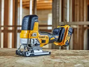 DEWALT DCS335N (Body grip) 18v Jigsaw body grip