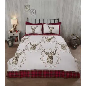 Stag & Wreath Winter Brushed Cotton Duvet Cover Set Red / Super King Duvet Cover + 2 Standard Pillowcases