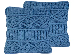 Set of 2 Cushions KARATAS Cotton 45 x 45 cm Geometric Macramé Blue