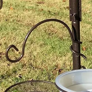 Bird Feeding Station with Mealworm Tray and Water Dish