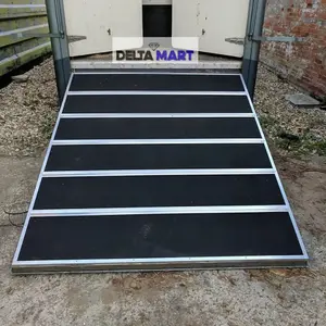 1.2m x 10m Heavy Duty Grip Top Mat  Reliable, Slip Resistant Matting for Industrial Settings & Horse Box Flooring"