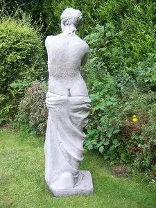 Large Venus de Milo  Garden Statuary