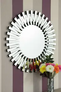 MirrorOutlet Starburst All Glass Stylised Round Mirror 91 x 91cm