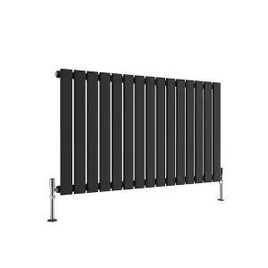 Horizontal Black Single Flat Panel Radiator (H) 600 mm x (W) 1020 mm, 3290 BTU.