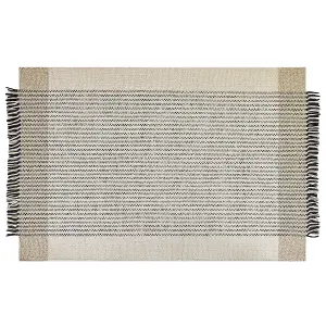 Wool Area Rug 140 x 200 cm Beige and Black DIVARLI