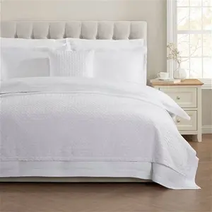 DUSK Florence Waffle Throw 1.5 X 2m - Warm White