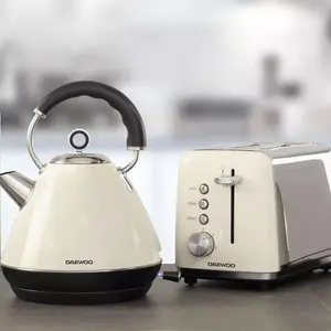 Daewoo Kensington Pyramid Matching 2 Slice Toaster & Kettle Set 1.7L 3000W Retro Bundle Combo Pack