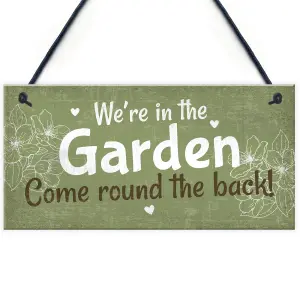 Red Ocean Were In The Garden Front Door Plaque Summer House Sign Garden Shed Mum Nan Friend Gifts