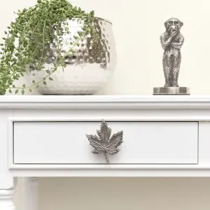 Melody Maison Silver Maple Leaf Drawer Knob