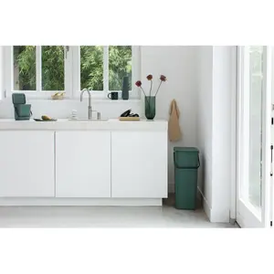 Brabantia Sort and Go 40 Litre Rubbish Bin Fir Green