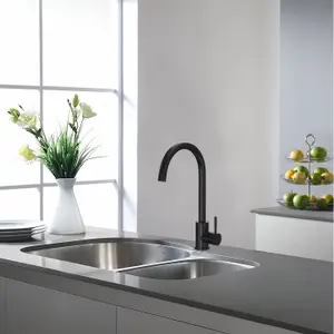 Keenware KKT-443 Kilburn Contemporary Monobloc Kitchen Mixer Tap: Black