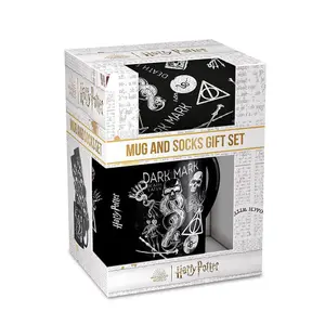 Harry Potter Dark Arts Mug and Sock Set Black/White (One Size)