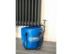 Faithfull 12 Litre Collapsible Bucket - Durable & Lightweight Solution for Liquid Collection