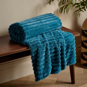 Catherine Lansfield Cosy Ribbed Faux Fur Blanket Throw Teal Green