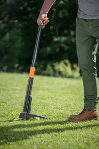 Fiskars Xact Weed puller