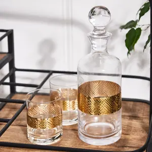 Traditional Glass Decanter Gold Embossed Christmas Glassware Spirit Whisky Decanter Set 1.5L with Two Diamond Tumblers