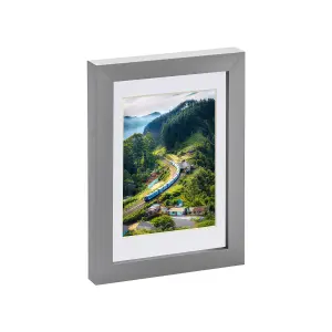 Nicola Spring Photo Frame with 4" x 6" Mount - 5" x 7" - White Mount