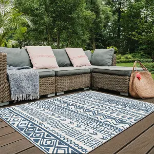 Duo Weave Collection Outdoor Rugs in Aztec Design