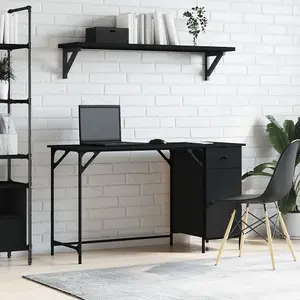 Berkfield Computer Desk Black 131x48x75 cm Engineered Wood