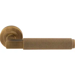 Premium Knurled Door Handle Set - Antique Brass Angled Lever On Round Rose