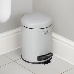 BLACK+DECKER 61339 5L Grey Dome Shaped Pedal Bin With Soft Close Lid