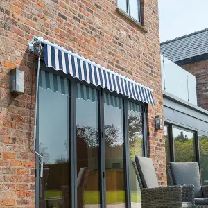 Primrose Awnings 3.5m x 2.5m Retractable Manual Blue & White Awning Outdoor Patio Canopy