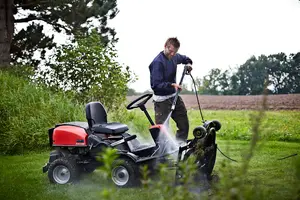 Nilfisk Premium 200 Pressure Washer with 1L Super Foam Sprayer